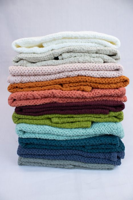 Linen bath towel Souffle green 150x80