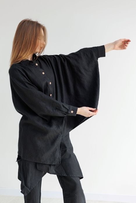 Salinas poncho-shirt black 42