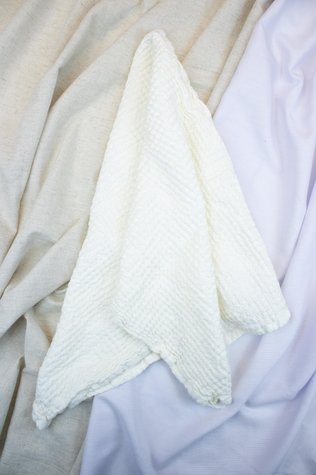 Waffle linen bath towel white 50x90