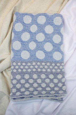 Linen bath towel Circles blue 145x80