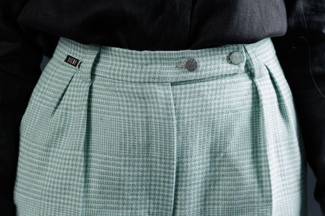 Orandge linen pants green 42