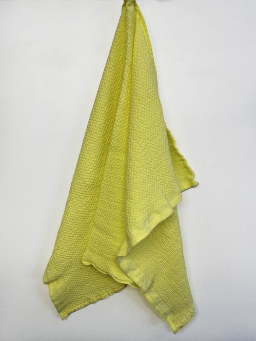 Linen bath towel Souffle yellow 40x70