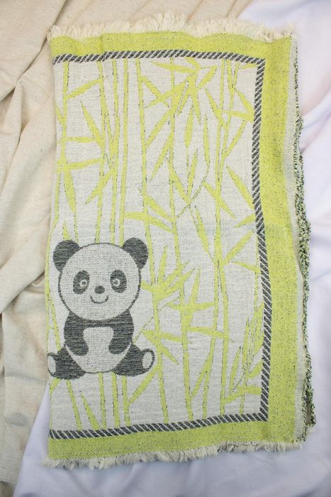 Linen bath towel Panda green 105x60