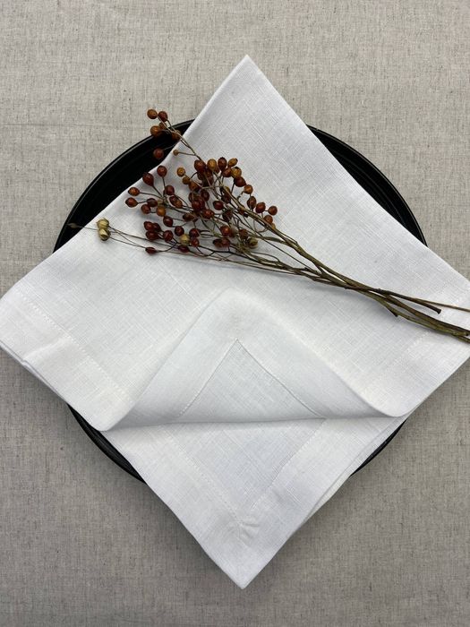 Linen napkin white hem 3 cm 51x51