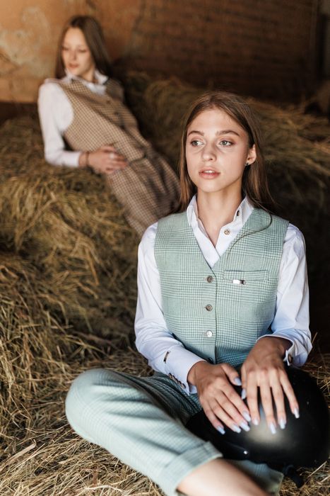 Emerald linen vest green houndstooth 42