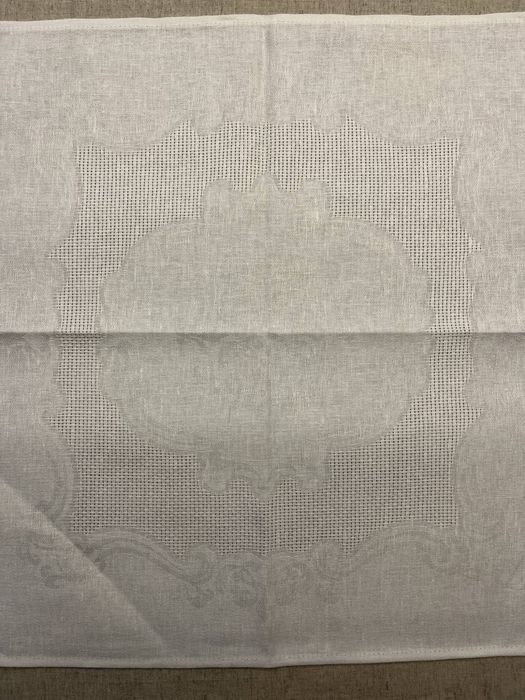 Linen napkin jacquard white 50x50